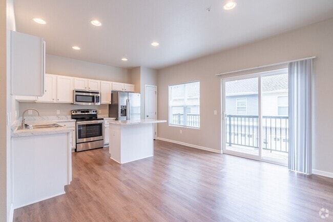 Building Photo - Fantastic Johnston Townhome Rental! Unit 6937 Daniel DeFoe DR