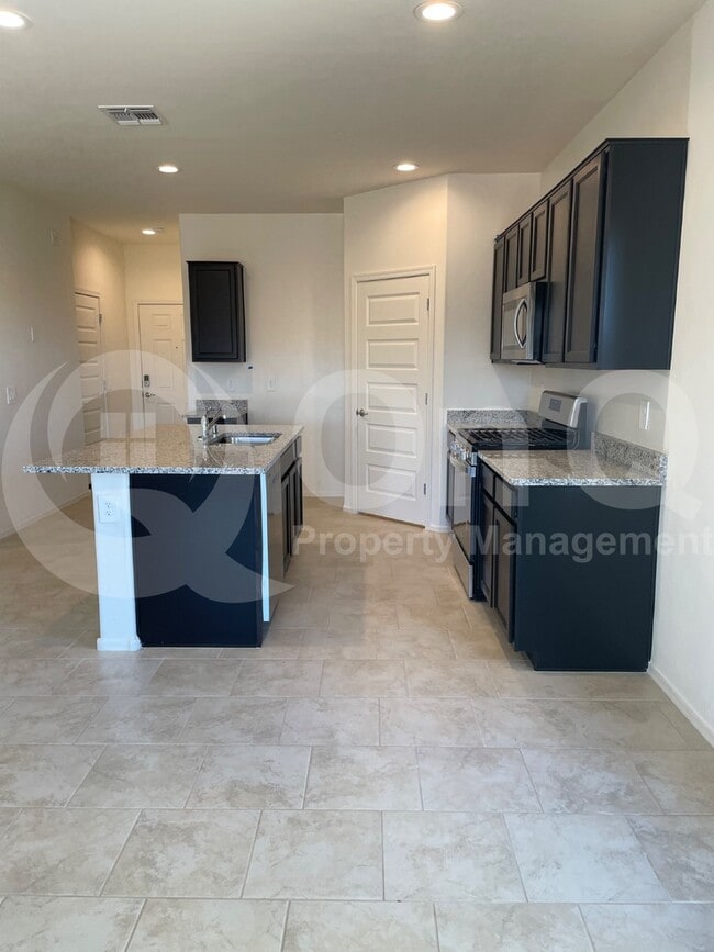 Photo - 10192 N Leopard Gecko Terrace