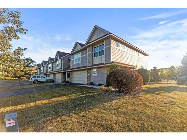 Photo - 3403 Chestnut Ln