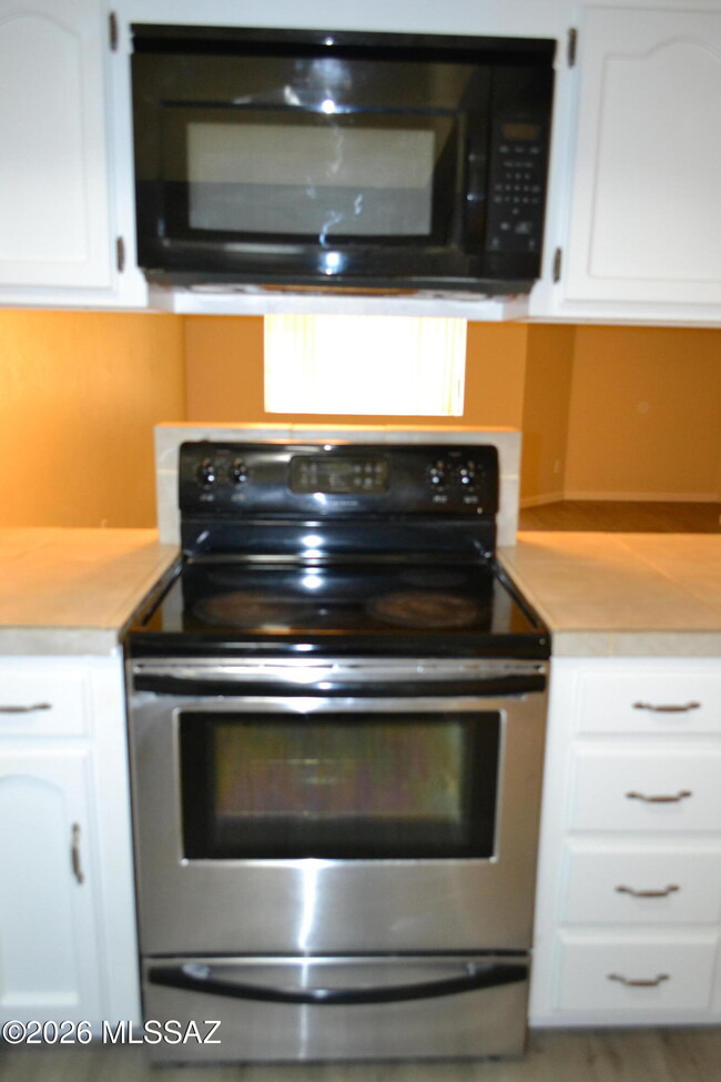 1200 E River Rd Unit D47