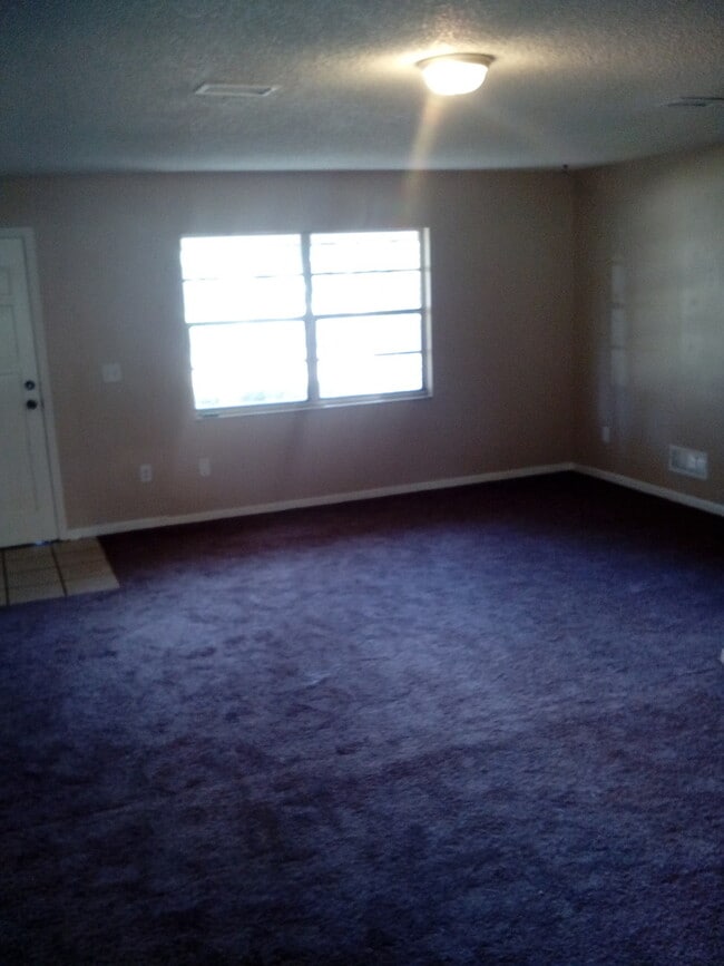 Photo - 3 Bed 2 Bath Home | Pet Friendly | Washer Dryer Hook Ups | Section 8 Welcome - New floors coming ...