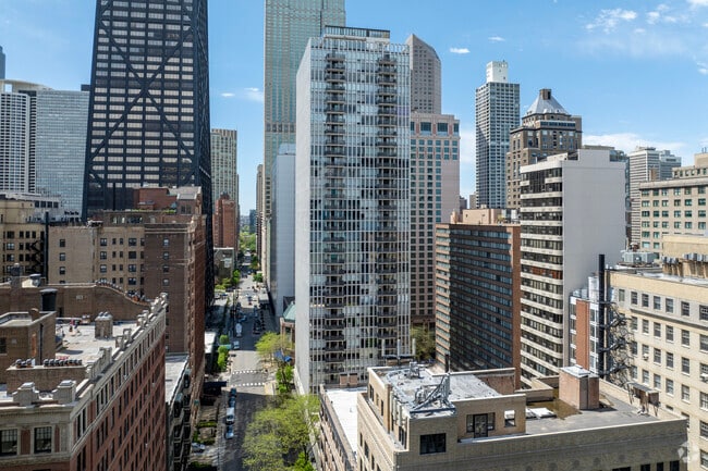 Alternate - 200 E Delaware Pl