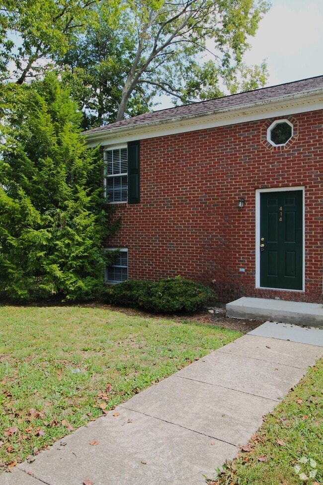 Building Photo - 414 Lakeview Dr Rental