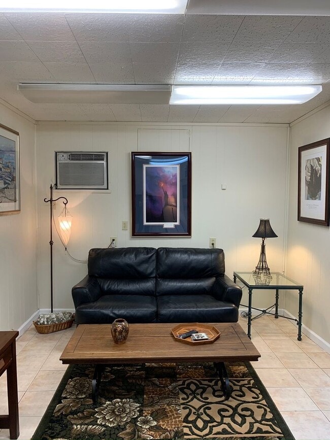 Photo - Downtown Auburn