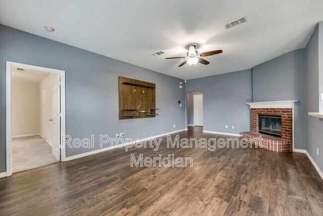 Photo - 10505 Braewood Dr