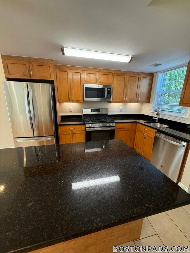 214 Gerry Rd