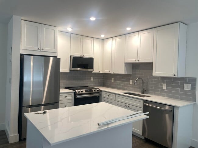 650 Brittany N Unit 650