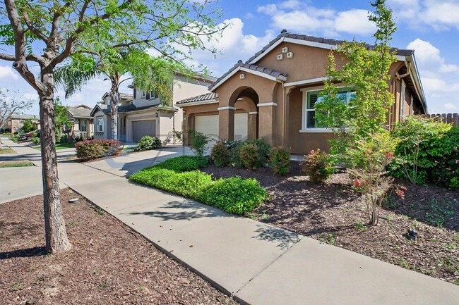 Photo - 3730 Iskenderun Ave