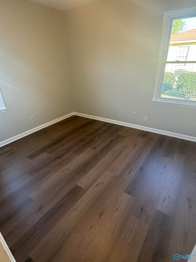 Photo - 1601 Armstrong St NW