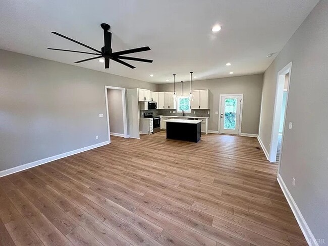 Photo - 112 Graham Creek Rd