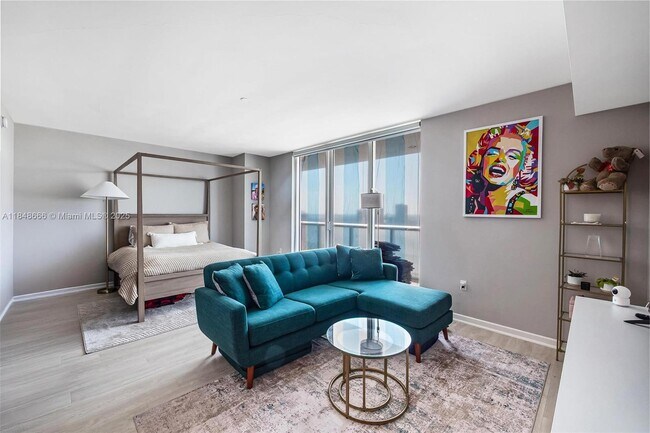 Building Photo - 50 Biscayne Blvd Unit 5209 Rental