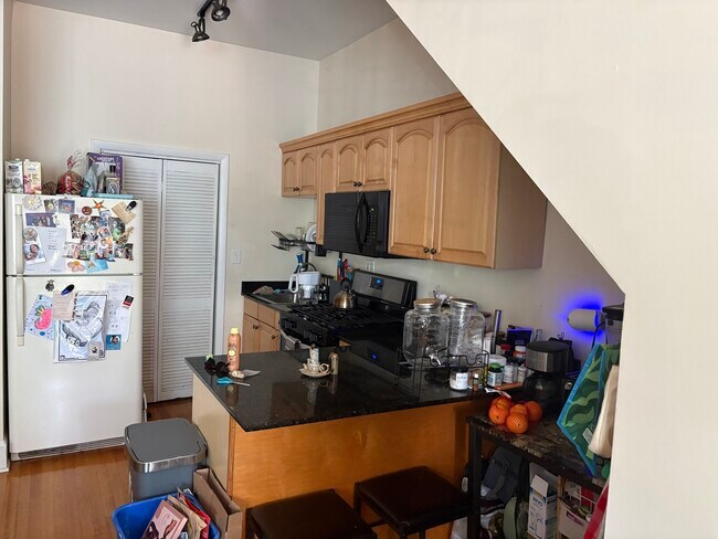 Photo - 2016 W 21st St