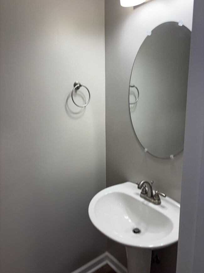 Photo - Gated Sango Townhome- Prime Location for Commutes Unidad 802