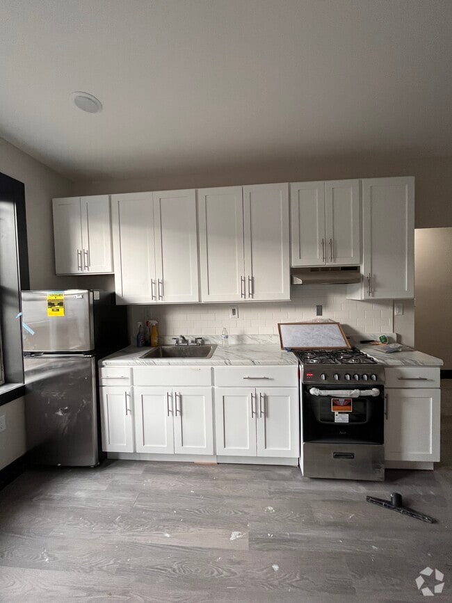 Building Photo - 968 Summit Ave Unit 306 Rental