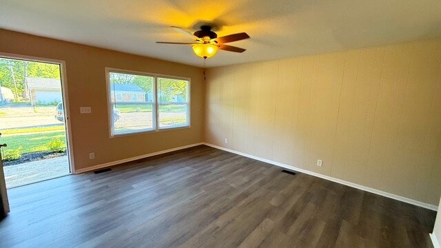 Photo - EAST SIDE 4 BEDROOM/1.5 BATH RANCH HOME FULLY RENOVATED AND AVAILABLE IMMEDIATELY