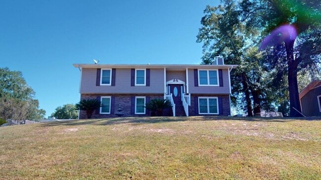 Photo - 110 Oakland Dr
