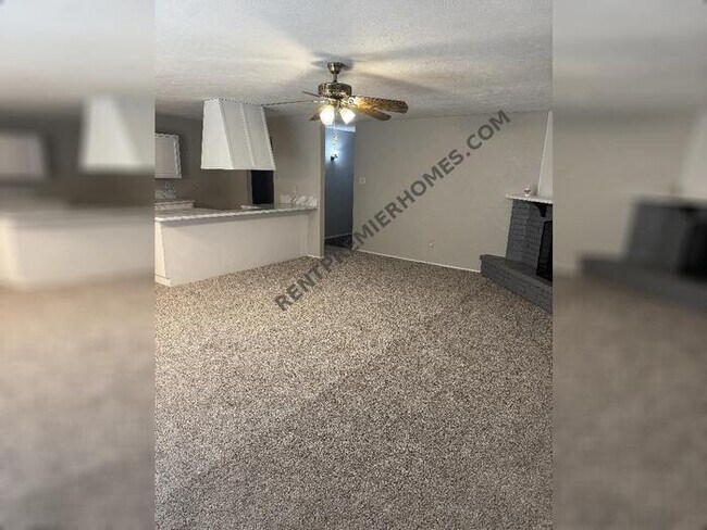 Photo - 6300 Buckingham Trail