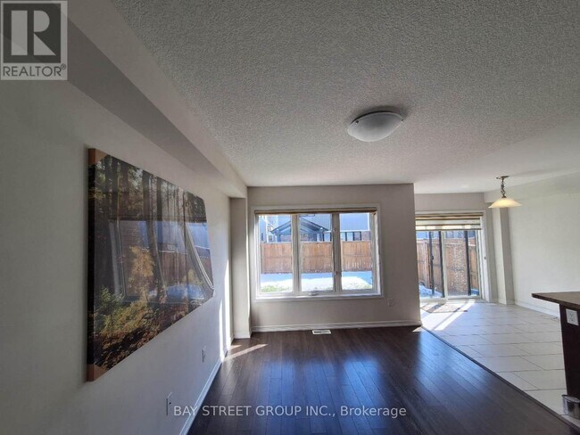 Photo - 8088 Blue Ash Ln