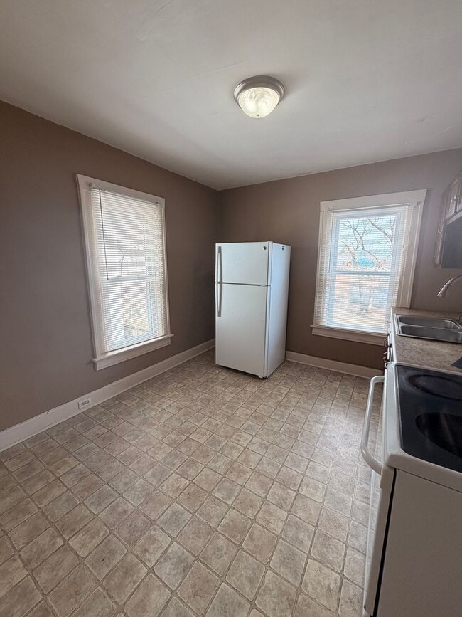 Photo - 105 E Hickman St Unit 105 E. Hickman St B