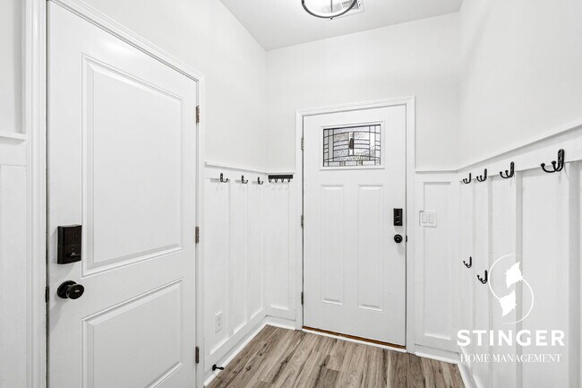 Photo - 61 Great Bend Dr