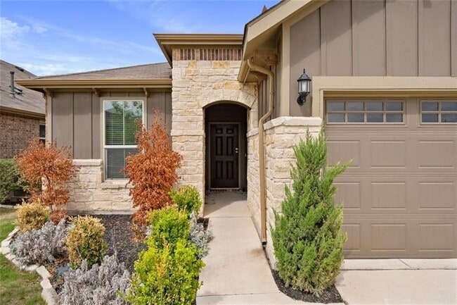 Photo - 215 Methodius Dr