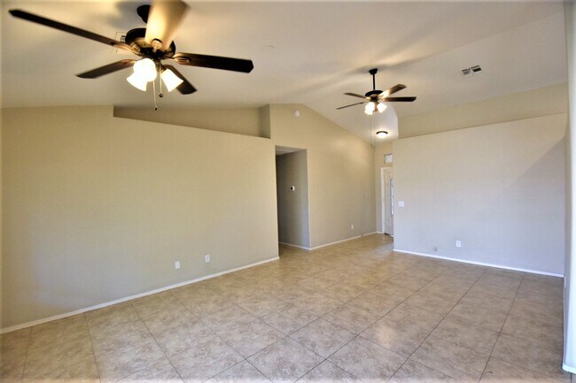 Photo - 8934 W Encanto Blvd