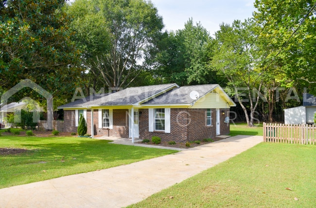 Building Photo - Charming Home for Rent In Jemison, AL!!  Available to View Now!!!