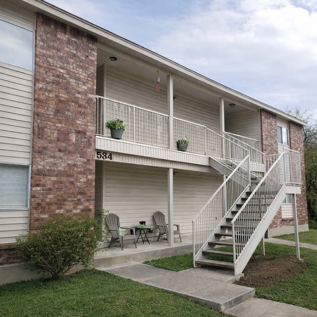 Photo - Beautifully Renovated 2 Bedroom Condo in Universal City Unit B