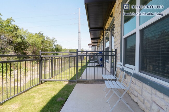 5005 E Parmer Ln Unit SI FL1-ID259