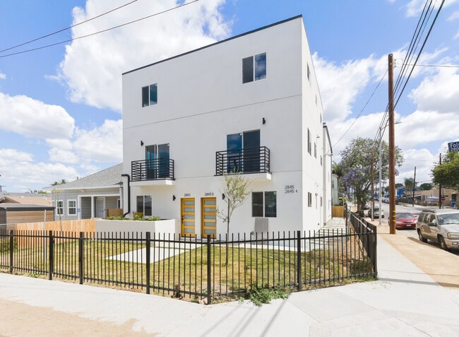 Building Photo - 2843 Folsom St