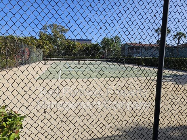 Photo - 8127 Country Rd Unit #206