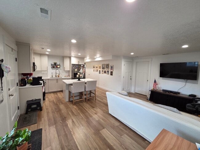 Photo - 7046 N Silver Creek Way