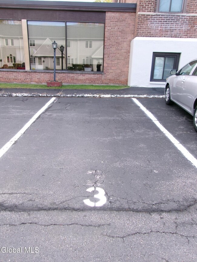 Photo - 222 S Ten Broeck St Unit Apt 3