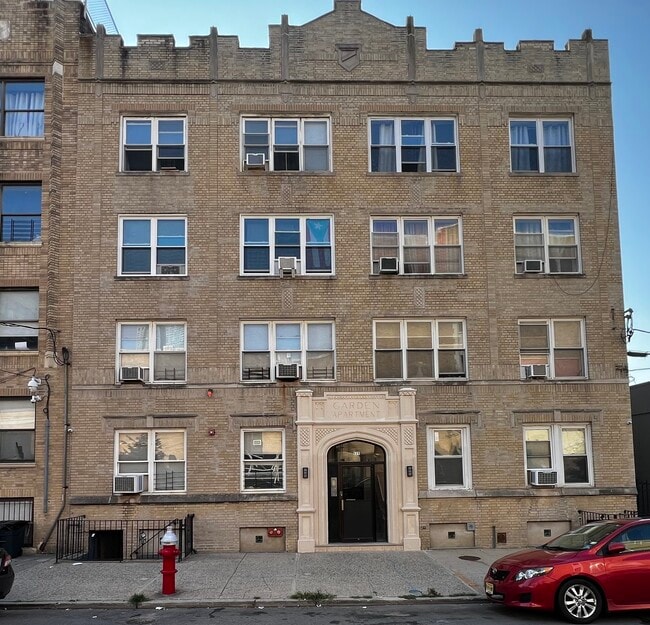 Photo - 135 Van Wagenen Ave Unit 4B