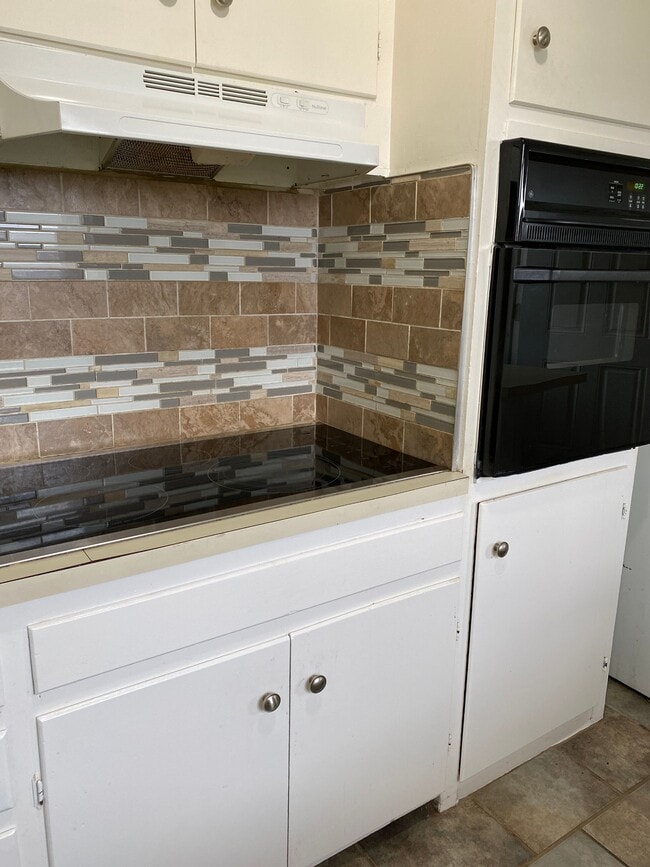 Photo - 3107 Aberdeen Ave