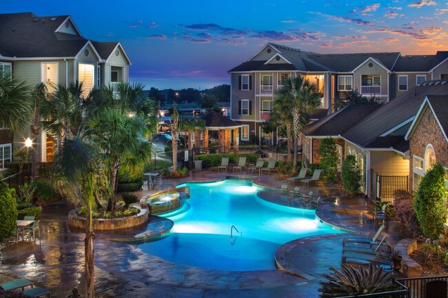 Building Photo - Stone Creek Rental