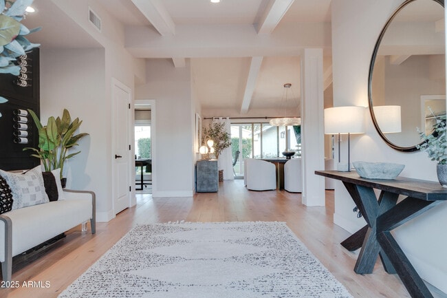 Photo - 243 W Harmont Dr