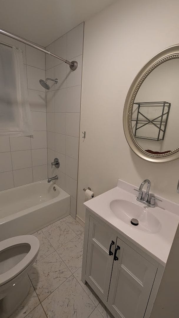 Photo - 2 bedroom 1 bath home near Lake Julian in Arden, convenient location.