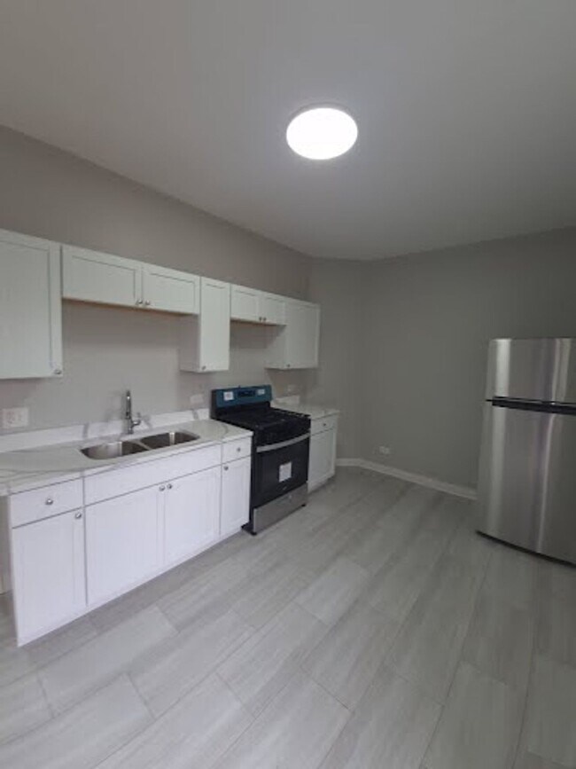 Photo - 4157 W Adams