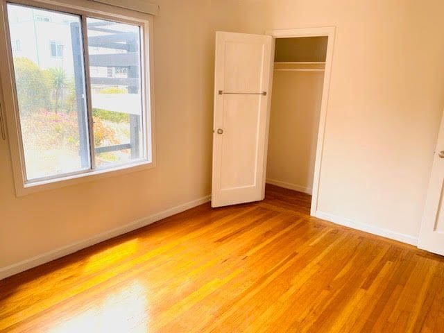 Photo - 550 43rd Ave