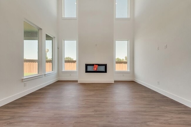 Photo - 14011 Bohannon Dr