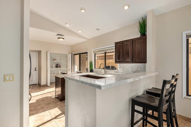 Photo - 9408 W Taro Ln