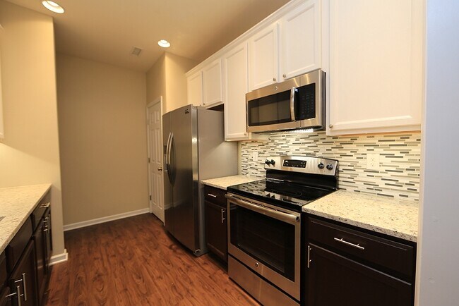 Photo - Cornerstone Village Townhome in Superb NW Raleigh Location!