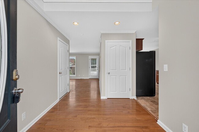 3769 Nadia Ct