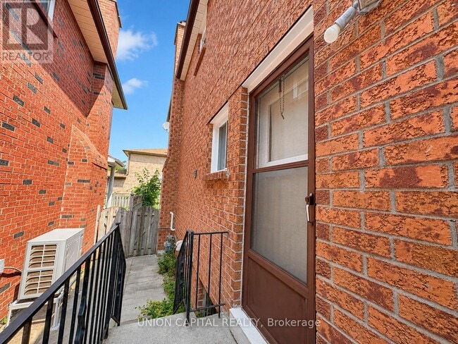 Photo - 9 Sunbird Crescent