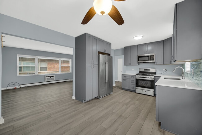 Photo - 3725 N Harlem Ave Unidad F