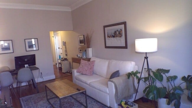 Photo - 30 Holyoke St Unidad 3