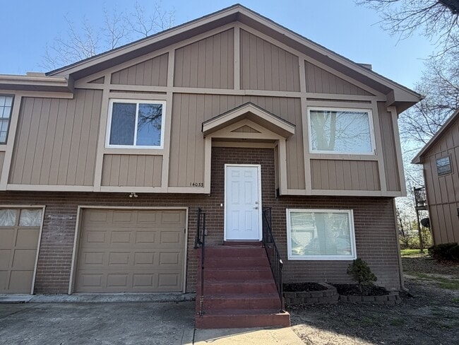 Building Photo - 14033 Dornoch St