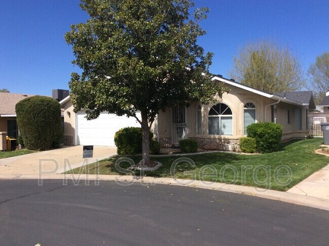 Photo - 710 S Indian Hills Dr