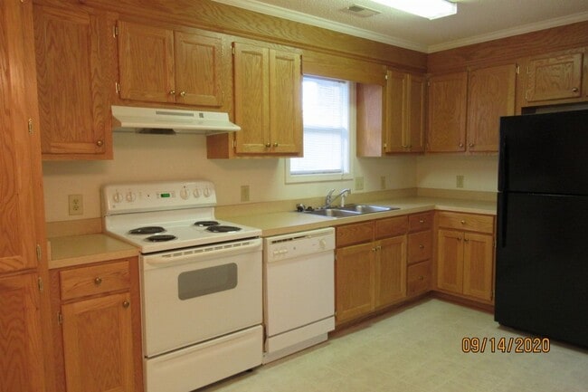Photo - Willow Run- 2 bedroom, 2 bathroom apartment Unidad G-6